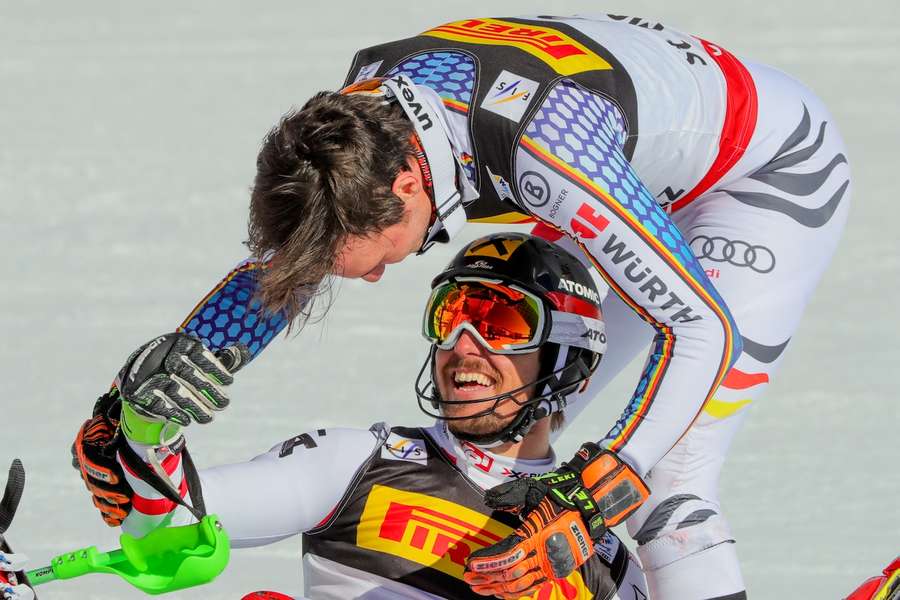 Felix Neureuther (u.) und Marcel Hirscher bei der Alpin-WM in St. Moritz 2017.