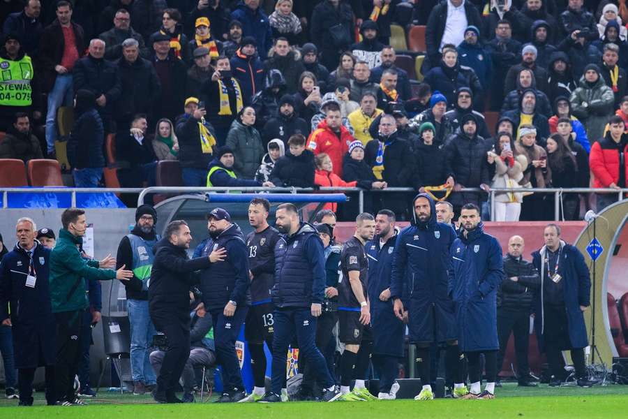 UEFA kent Roemenië 3-0-zege toe na weglopen spelers Kosovo