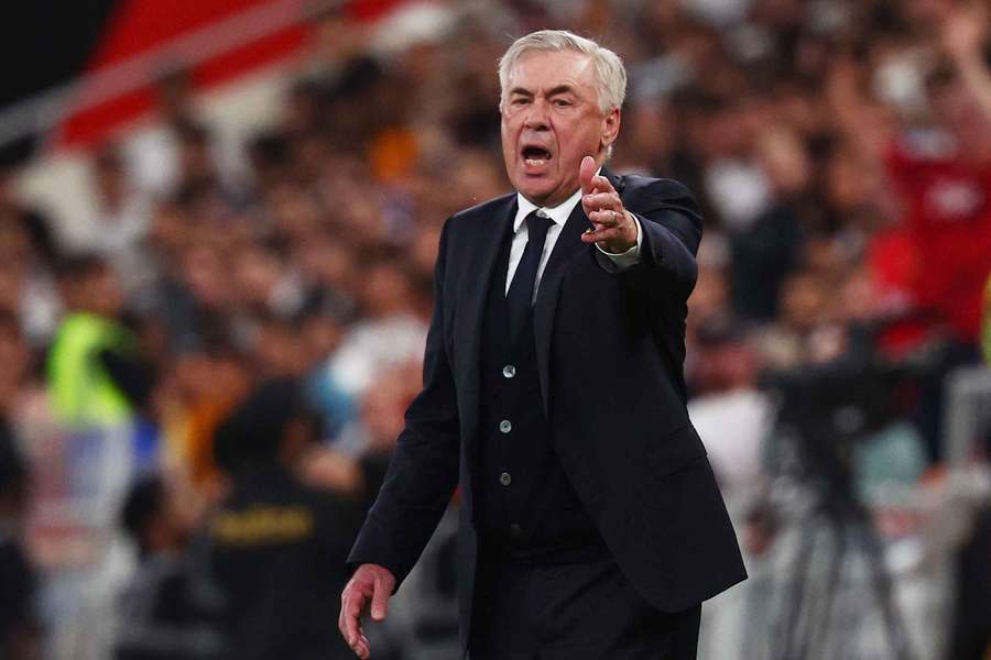 Ancelotti on the touchline