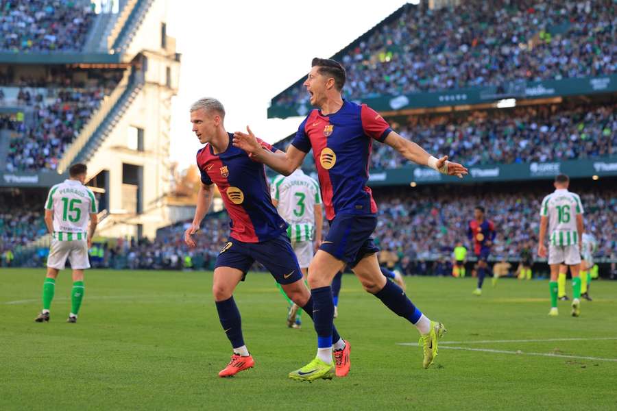 Dani Olmo y Robert Lewandowski Dani Olmo y Robert Lewandowski