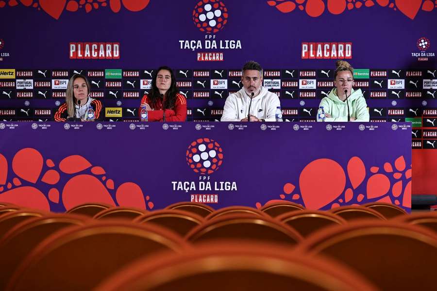 A conferência conjunta de Benfica e Sporting