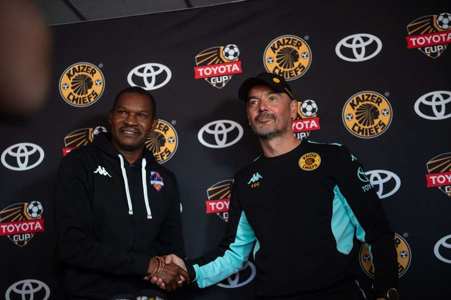 Kaizer Chiefs coach Fernando Da Cruz (right) wants to beef up his attack Kaizer Chiefs coach Fernando Da Cruz (right) wants to beef up his attack