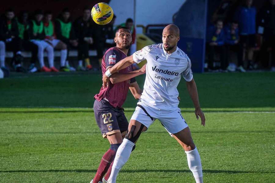 Duelo intenso em Torres Vedras