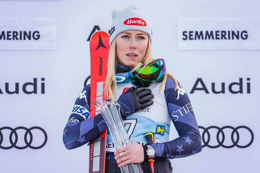 Mikaela Shiffrin completes giant slalom double for 79th World Cup win