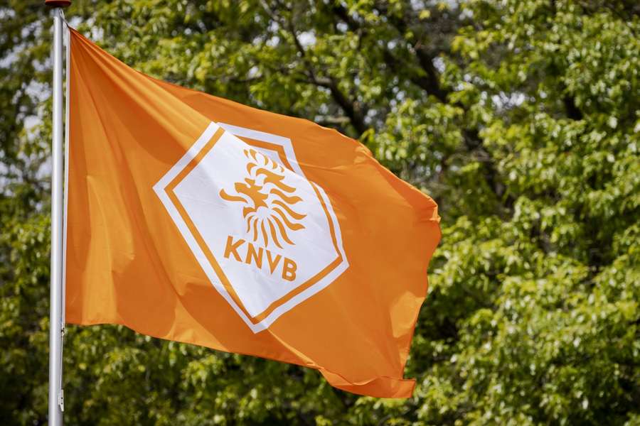  Vlag met logo van de KNVB