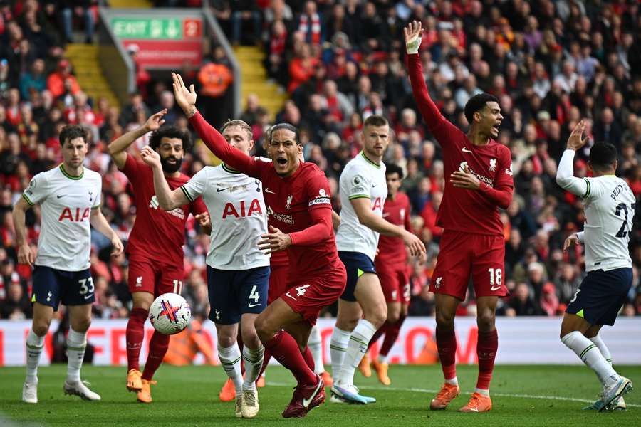 Final de infarct la Liverpool - Tottenham