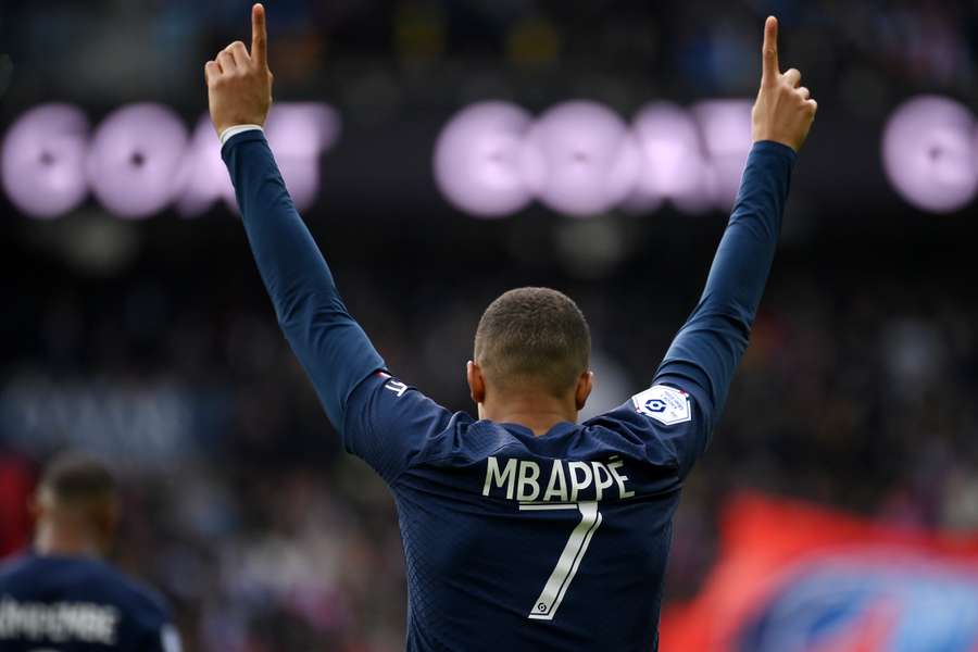 Mbappé sera l'arme fatale des Parisiens au Vélodrome 