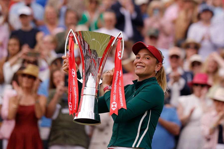 Donna Vekic with her trophy Donna Vekic with her trophy