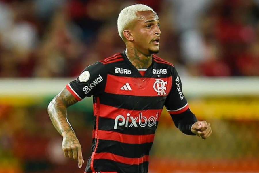 Wesley chamou atenção do Aston Villa, que fez uma proposta pelo jogador do Flamengo