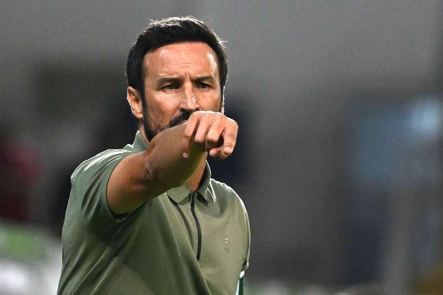 César Peixoto queixou-se da arbitragem