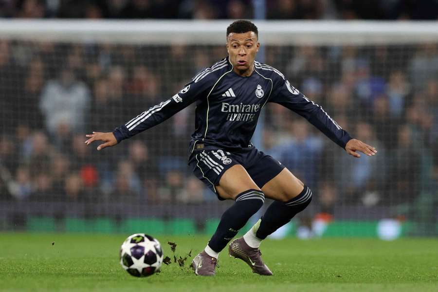 France coach Deschamps: I have selected Mbappe to play him