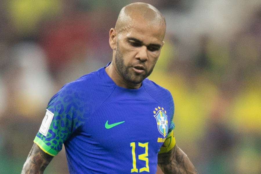 Daniel Alves é detido na Espanha após depoimento em caso de assédio sexual