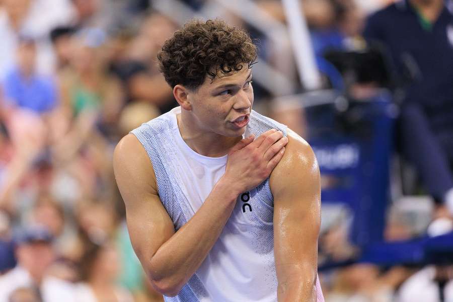 Ben Shelton a Tommy Paul kvůli zranění přijdou i o Laver Cup. Ben Shelton a Tommy Paul kvůli zranění přijdou i o Laver Cup.
