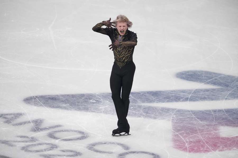 Ilia Malinin in action