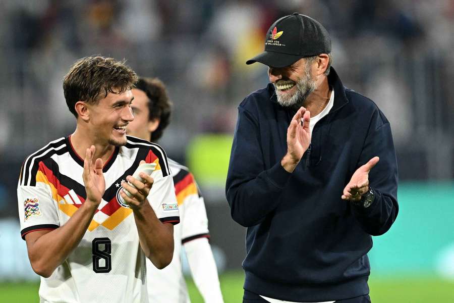 Klopp sa teší z prvej výhry s Nemeckom. Klopp sa teší z prvej výhry s Nemeckom.