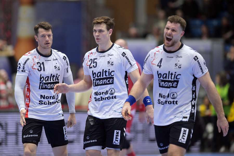 SG Flensburg ist mindestens für eine Nacht Tabellenführer. SG Flensburg ist mindestens für eine Nacht Tabellenführer.