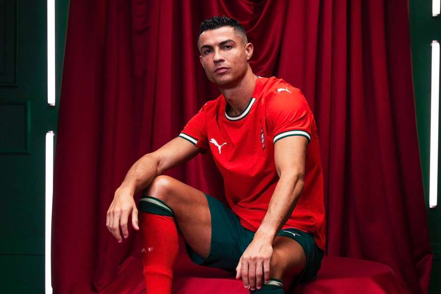 Cristiano Ronaldo slaví kulatiny.