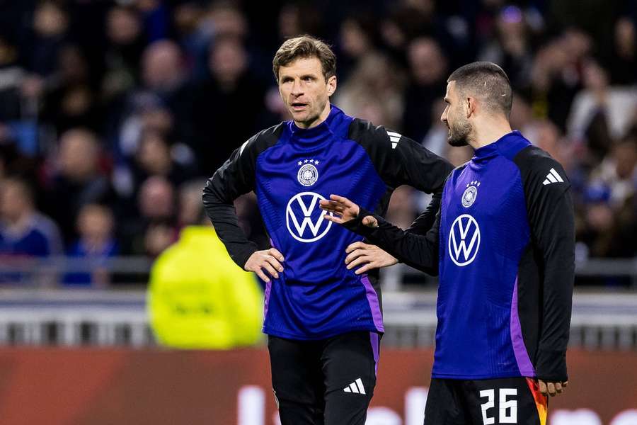 Müller und Undav während eines Vorbereitungsspiels zur EM 2024 Müller und Undav während eines Vorbereitungsspiels zur EM 2024