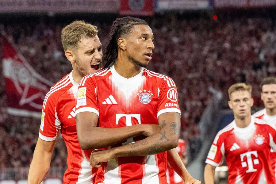 Olise foi um dos nomes do jogo na Allianz Arena Olise foi um dos nomes do jogo na Allianz Arena