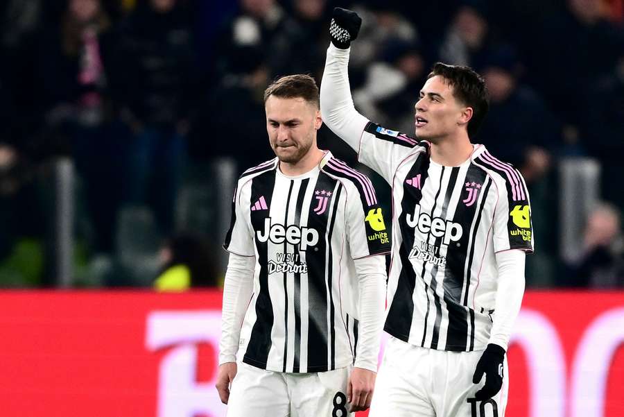 Yildiz brilhou com dois golos Yildiz brilhou com dois golos