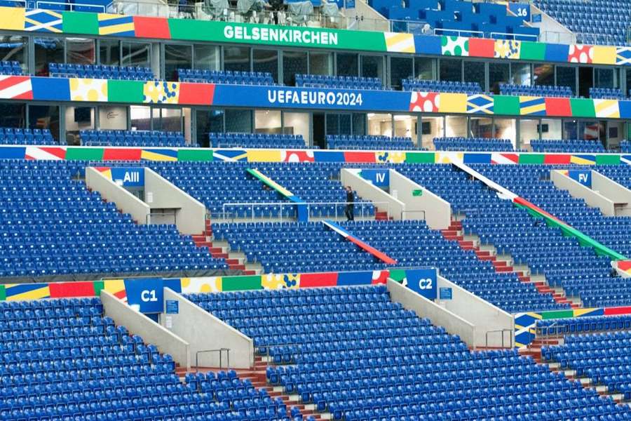 La Veltins-Arena aux couleurs de l'Euro.