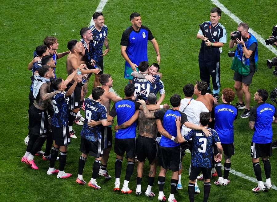Argentínčania mali veľký dôvod na oslavu. Argentínčania mali veľký dôvod na oslavu.