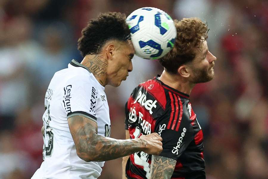 Flamengo e Botafogo passaram em branco no Maracanã Flamengo e Botafogo passaram em branco no Maracanã