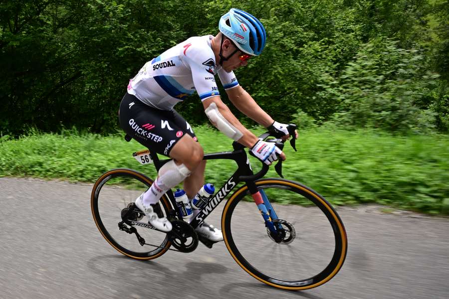 Jakobsen in action during the fifth stage