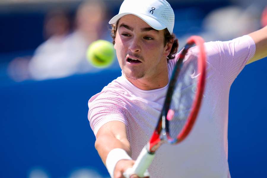 João chega a Nova York com o melhor ranking da carreira