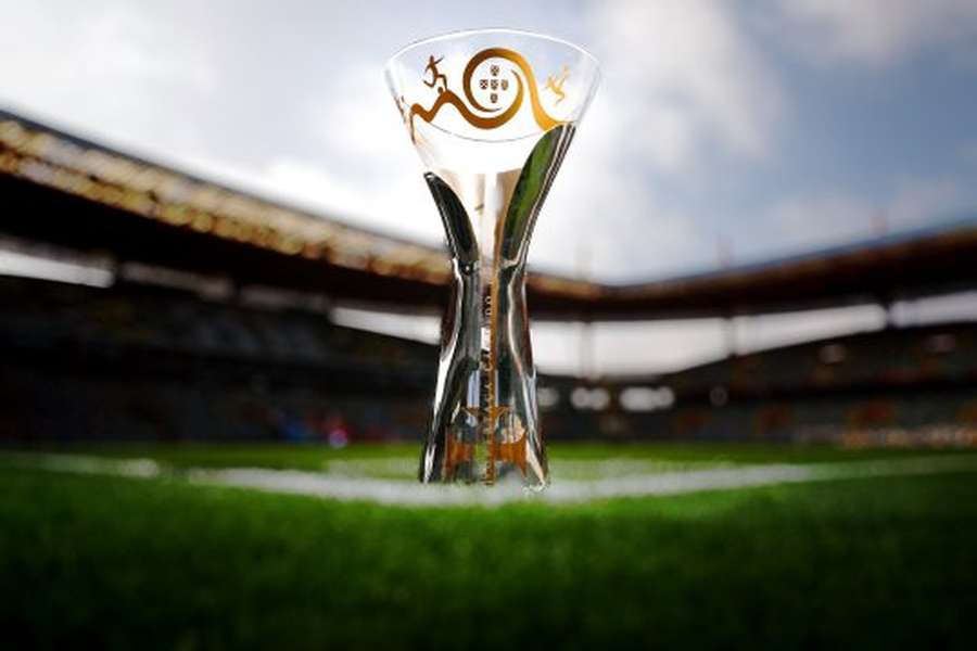 FC Porto e Torreense lutam pela Supertaça