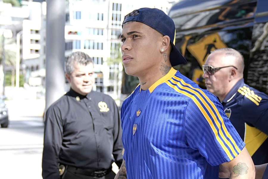 Ayrton Costa, do Boca, foi liberado para Copa do Mundo de Clubes