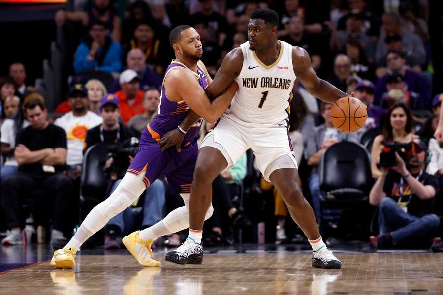 Zion Williamson finished with 31 points in a crucial win for New Orleans over Sacramento