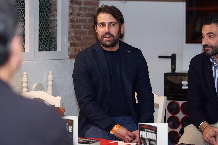 Peppe Di Stefano, durante la presentación de su libro.