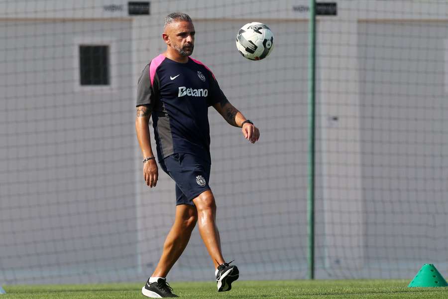 Rui Borges no treino desta manhã