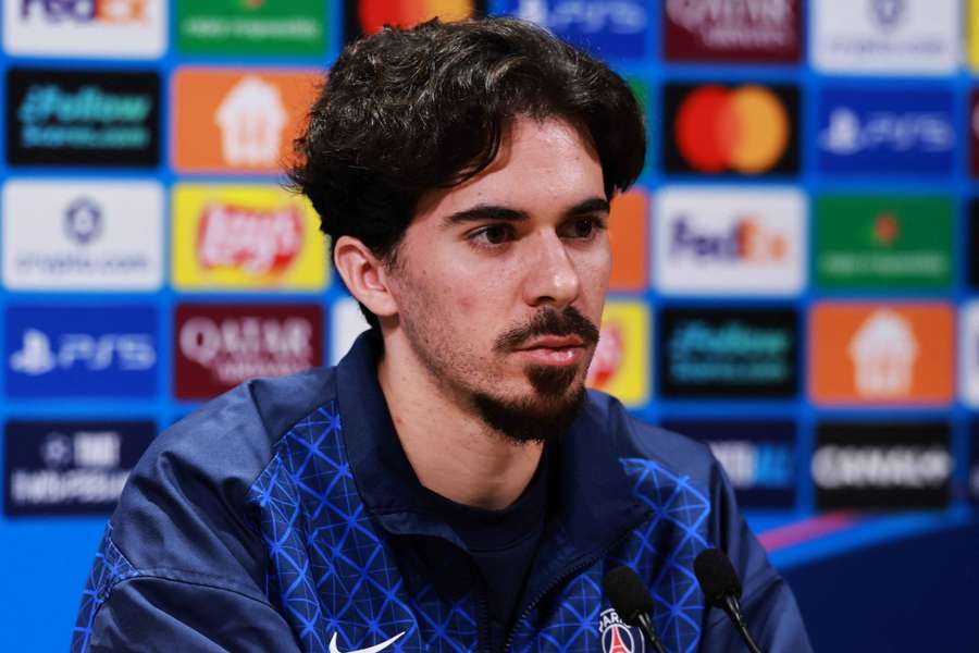 Vitinha en conférence de presse.