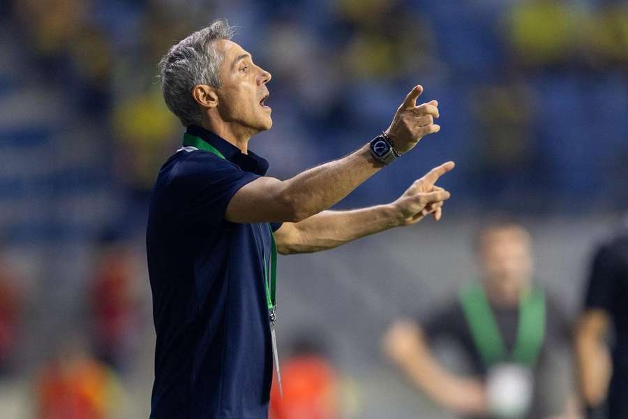 Paulo Sousa durante o jogo