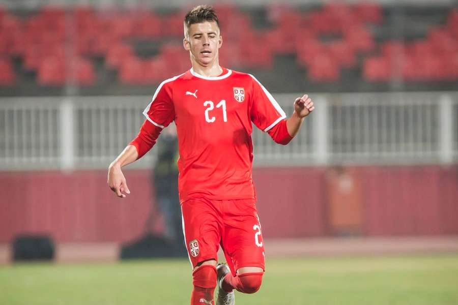 Luka Ilic, con la selección serbia