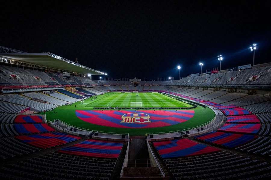 O Estádio Olímpico Lluís Companys continuará a receber os jogos do Barcelona em fevereiro