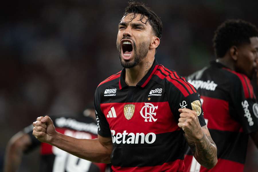 Flamengo ultrapassa R$ 900 milhões em reforços na gestão Bap; Paquetá lidera lista Flamengo ultrapassa R$ 900 milhões em reforços na gestão Bap; Paquetá lidera lista