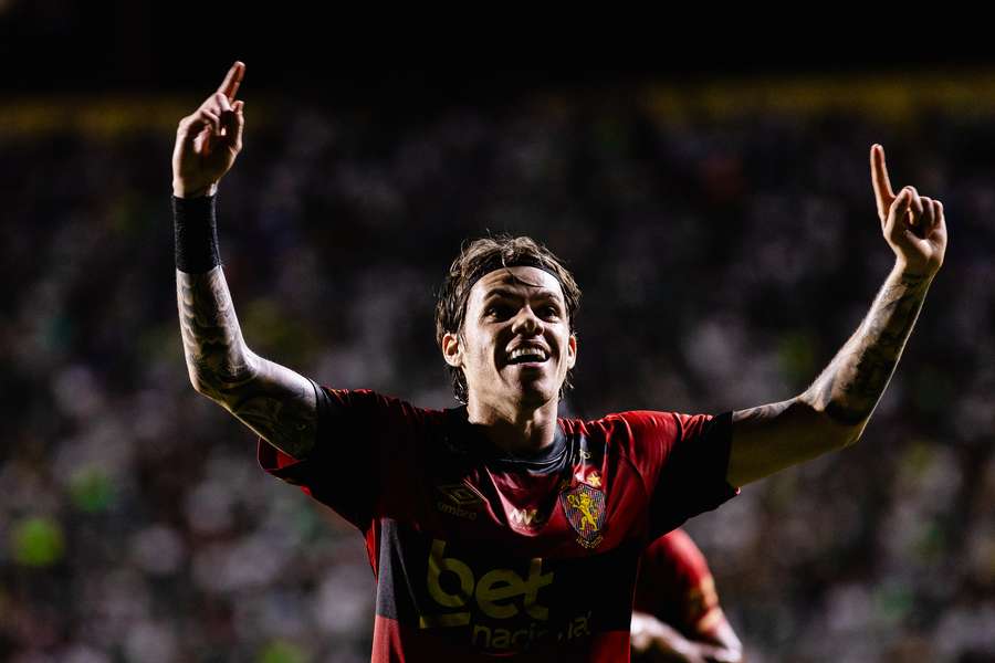 Barletta fez o gol do Sport no primeiro tempo Barletta fez o gol do Sport no primeiro tempo