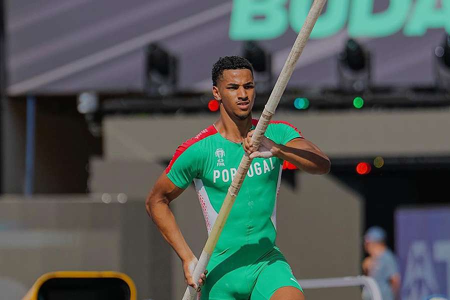 Pedro Buaró em representação de Portugal