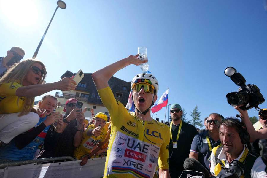 Pogacar venceu no Alpe d'Huez Pogacar venceu no Alpe d'Huez