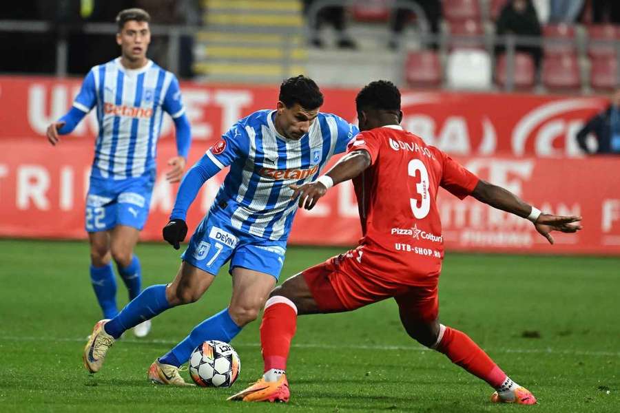 Luis Paradela în timpul meciului cu UTA Arad