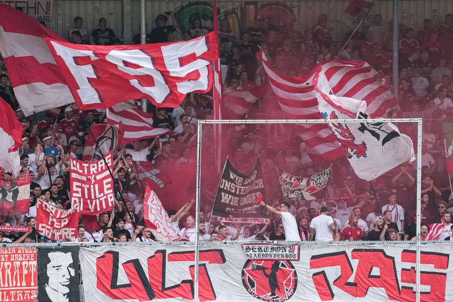 Die Düsseldorfer Fans müssen kommendes Jahr ein paar Euro weniger für den Stadionbesuch einplanen