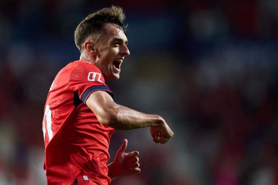 Aimar Oroz celebra un gol.