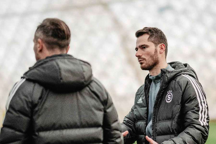 Chování Hrdličky ve finále MOL Cupu Sparta ohodnotila vyhazovem