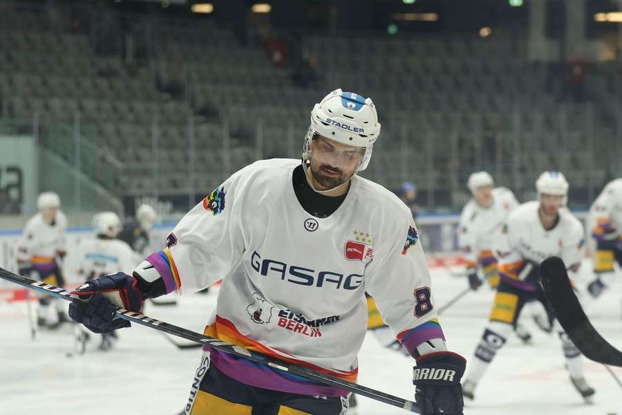 Marco Nowak beendet seine Karriere. Marco Nowak beendet seine Karriere.