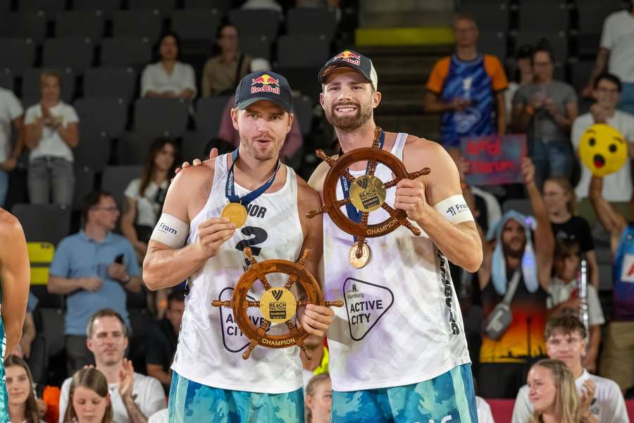 Mol e Sorum são os favoritos entre os homens Mol e Sorum são os favoritos entre os homens