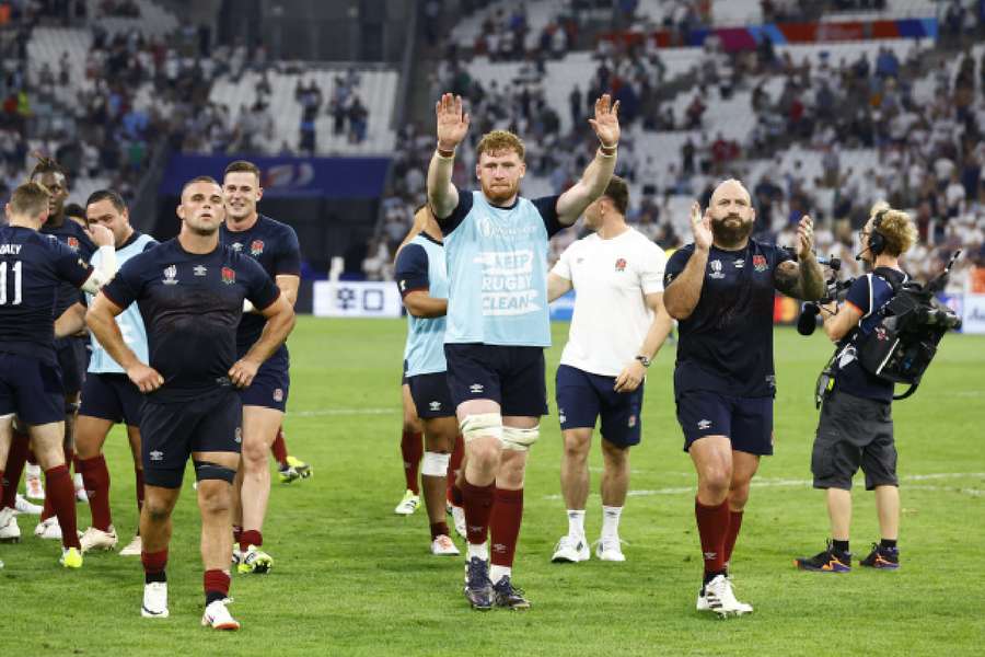 Jogadores da Inglaterra depois de vencer a Argentina