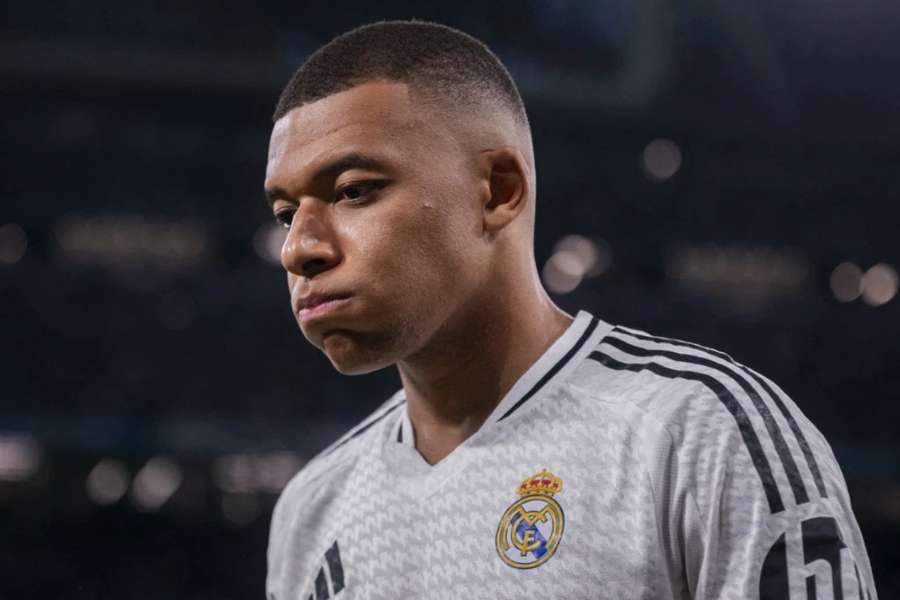 Kylian Mbappé bude bezmála měsíc mimo hru.